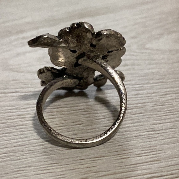 Fossil Silver Black Flower Ring Hematite Stones Marcasite Shimmery Whimsical - Picture 5 of 15